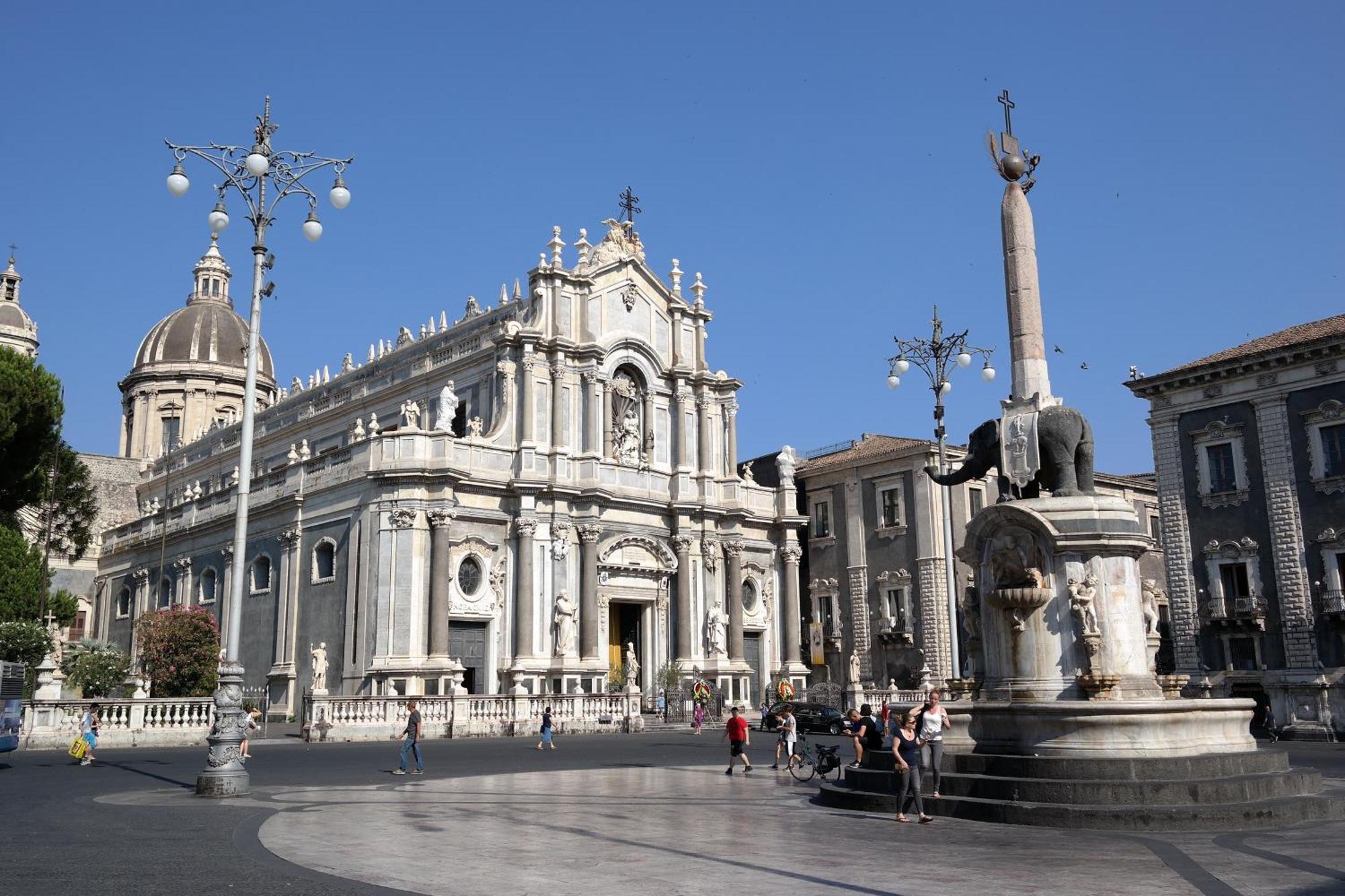 Chloe'S Apartment Acireale Exterior photo